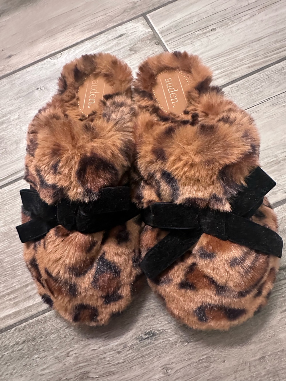 Auden Leopard Faux Fur Slippers with Black Velvet Bow